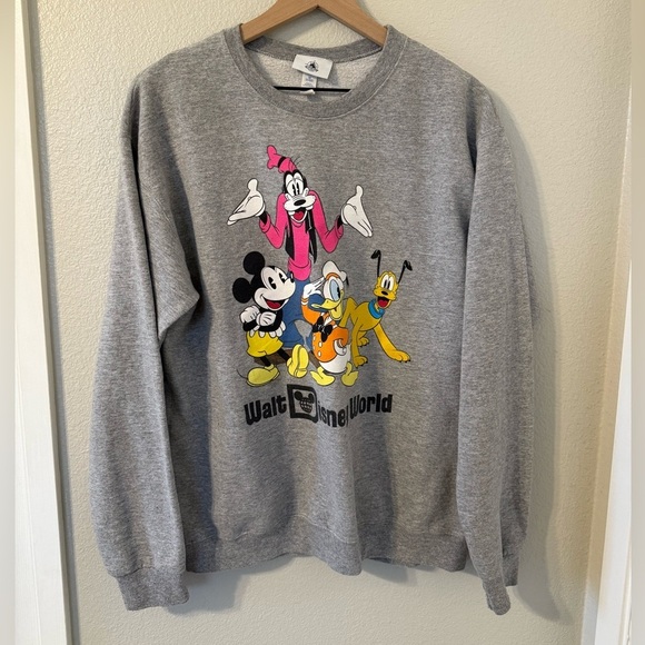 Disney Sweaters - Walt Disney World Mickey & Friends Crewneck Sweatshirt Medium